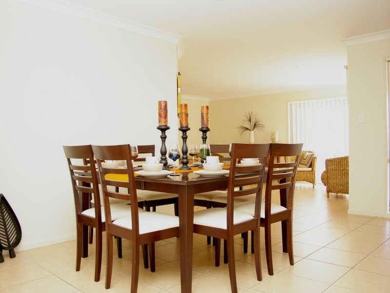 23 Beaumont Crescent, Pacific Pines QLD 4211