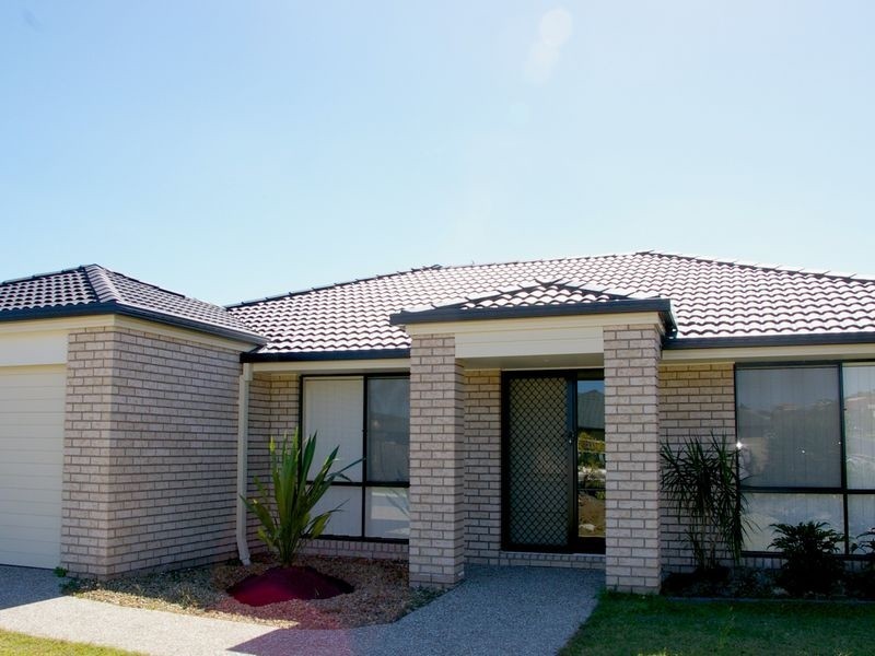 23 Beaumont Crescent, Pacific Pines QLD 4211