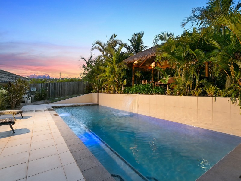 20 Hawkesbury Avenue, Pacific Pines QLD 4211