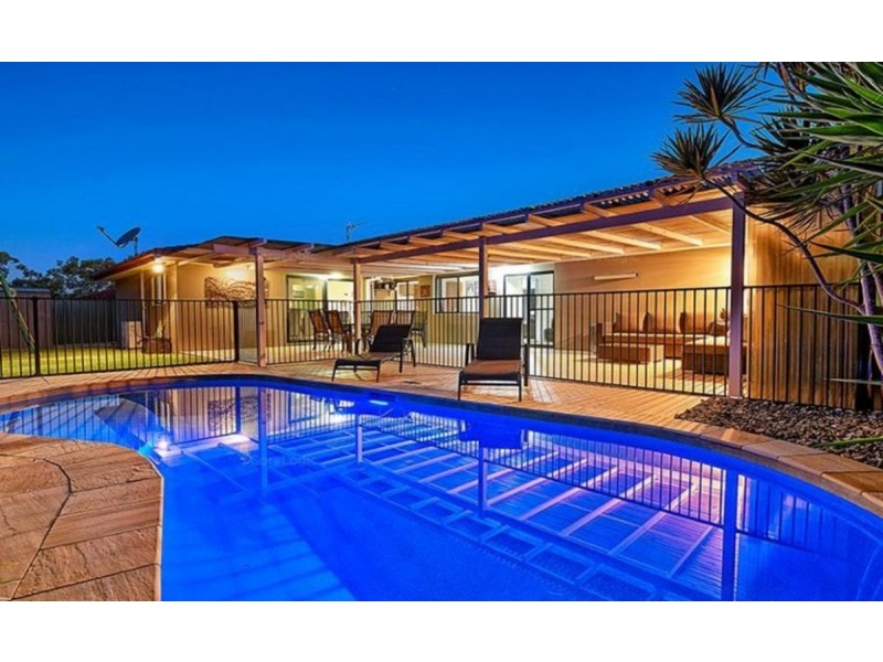 29 Footscray Court, Arundel QLD 4214