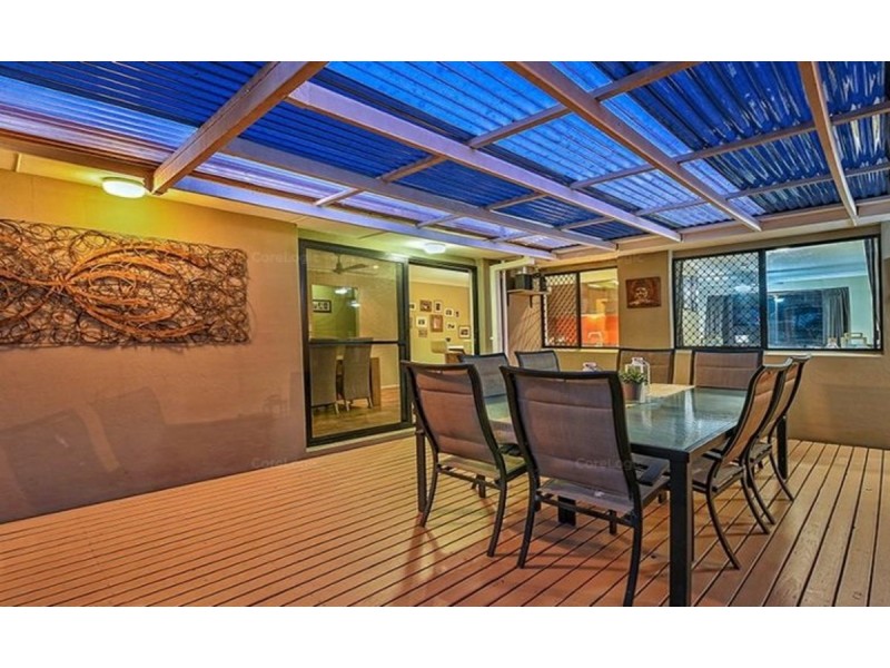 29 Footscray Court, Arundel QLD 4214