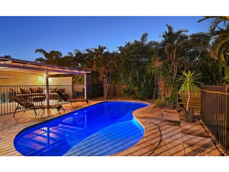 29 Footscray Court, Arundel QLD 4214