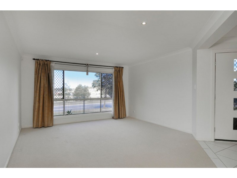 13 Mellum Circuit, Pacific Pines QLD 4211