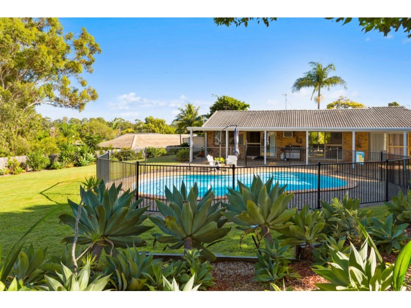 12 Baxter Court, Arundel QLD 4214