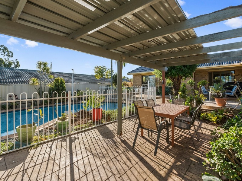 3 Kel Nagle Court, Parkwood QLD 4214