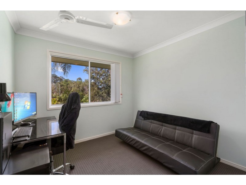 26 Nandi Terrace, Pacific Pines QLD 4211