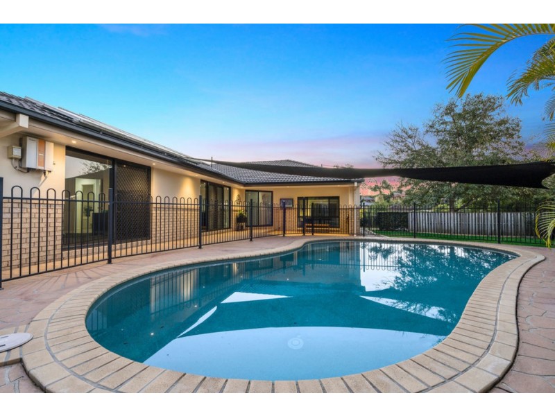 14 Catchlove Street, Maudsland QLD 4210