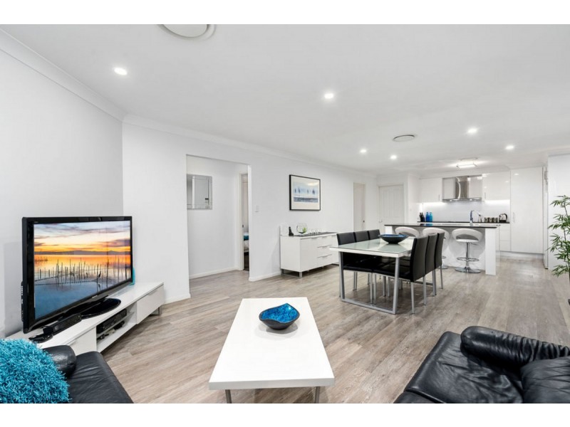 14 Catchlove Street, Maudsland QLD 4210