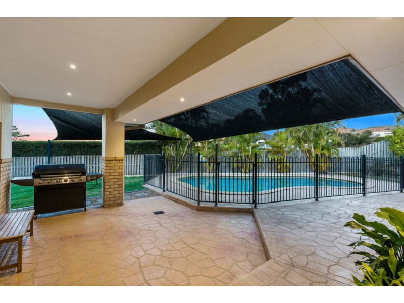 14 Catchlove Street, Maudsland QLD 4210