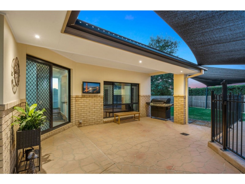 14 Catchlove Street, Maudsland QLD 4210