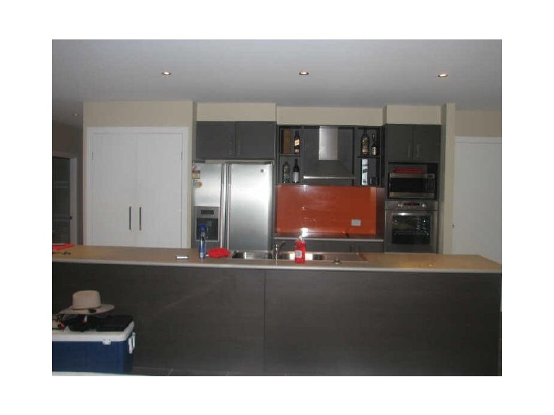 19 Bimberi Row, Pacific Pines QLD 4211