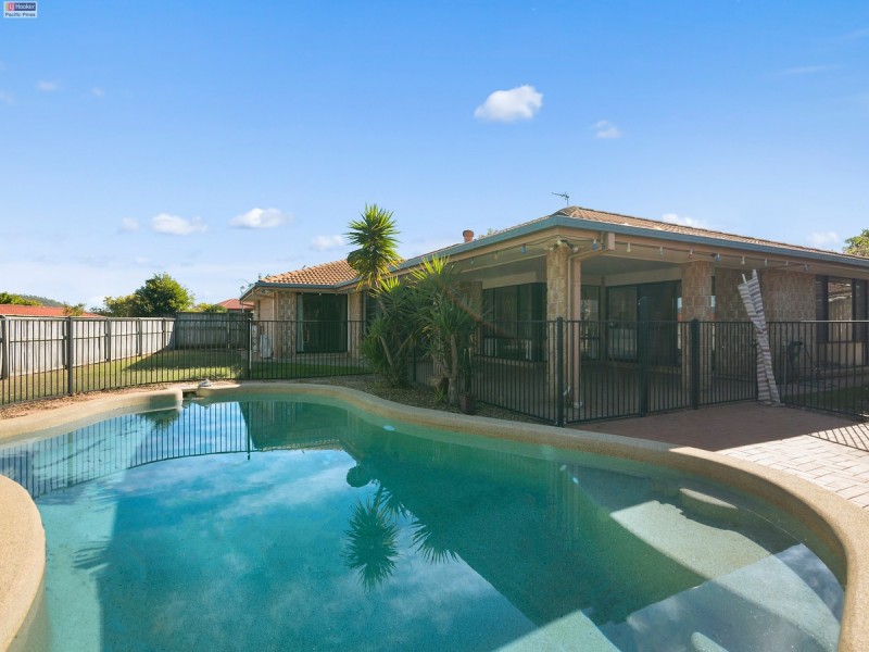 49 Maui Crescent, Oxenford QLD 4210