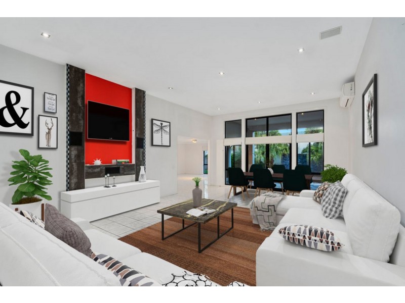 35 Oceanis Drive, Oxenford QLD 4210