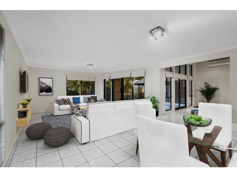 35 Oceanis Drive, Oxenford QLD 4210