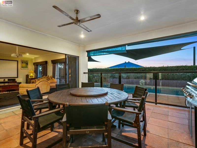 7 Zenith Crescent, Pacific Pines QLD 4211