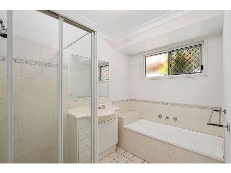 10 Takahe Street, Oxenford QLD 4210