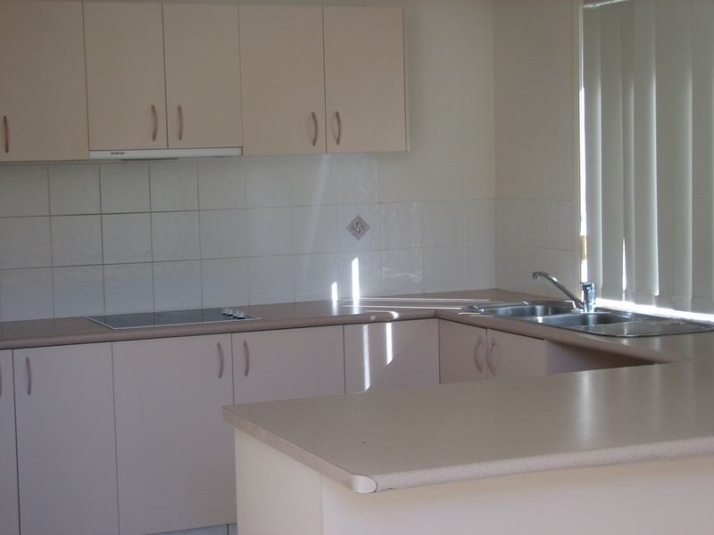 26 Maui Circuit, Oxenford QLD 4210