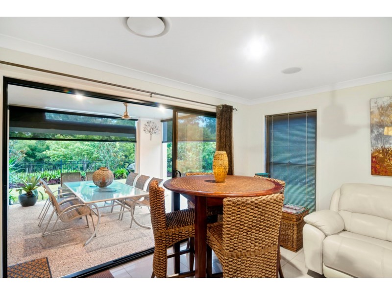 2/17 Shannonbrook Grove, Oxenford QLD 4210