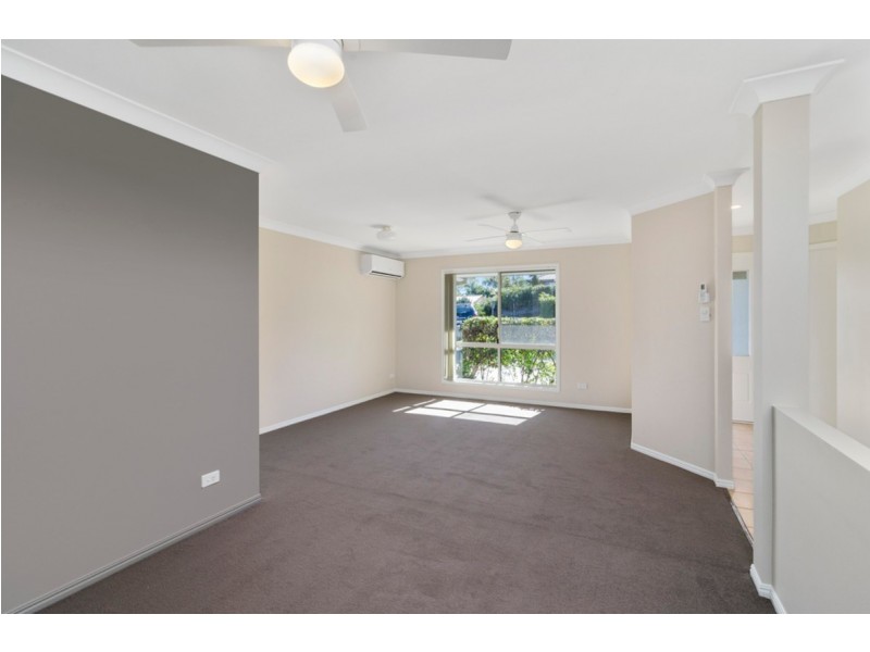 39 Maui Crescent, Oxenford QLD 4210