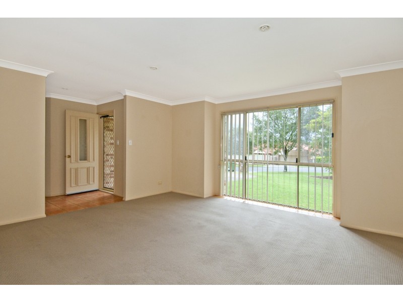 26 Easter Crescent, Pacific Pines QLD 4211