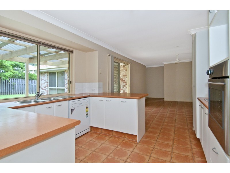 26 Easter Crescent, Pacific Pines QLD 4211