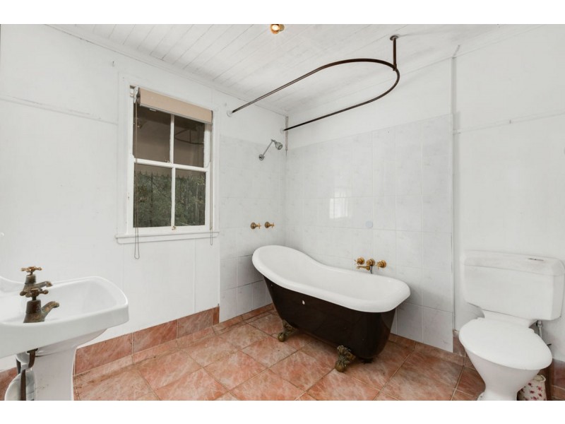 1/60 Sunvalley Court, Guanaba QLD 4210