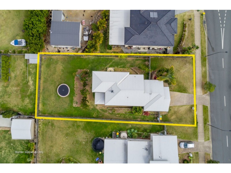 129 Wunburra Circle, Pacific Pines QLD 4211