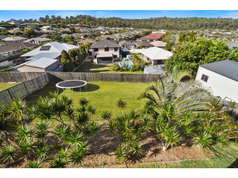 129 Wunburra Circle, Pacific Pines QLD 4211