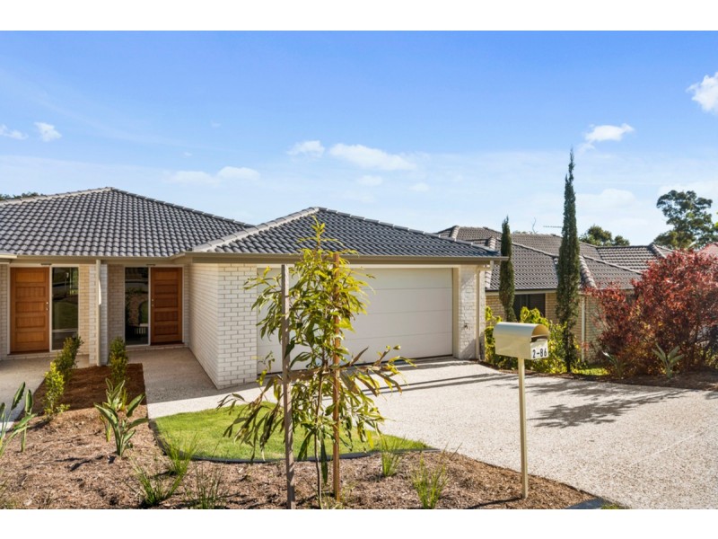 86 McAuley Parade, Pacific Pines QLD 4211