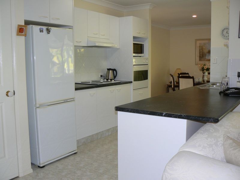 12 Malekula Rise, Pacific Pines QLD 4211