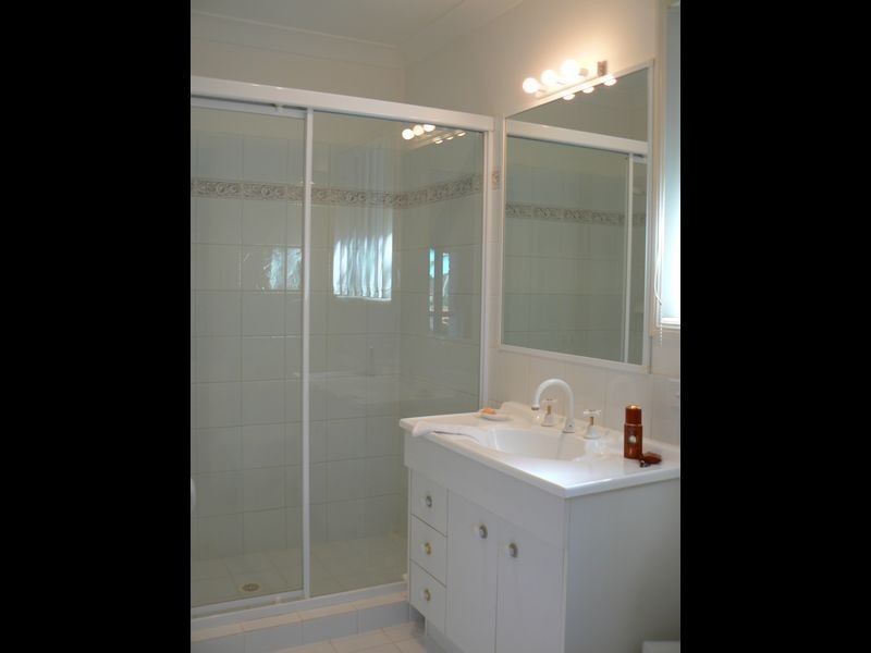 12 Malekula Rise, Pacific Pines QLD 4211