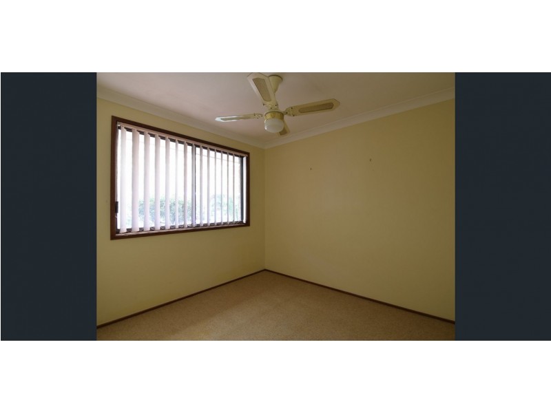 13 Ridgevale Drive, Helensvale QLD 4212