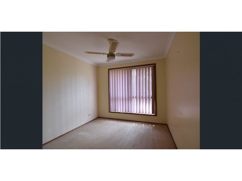 13 Ridgevale Drive, Helensvale QLD 4212