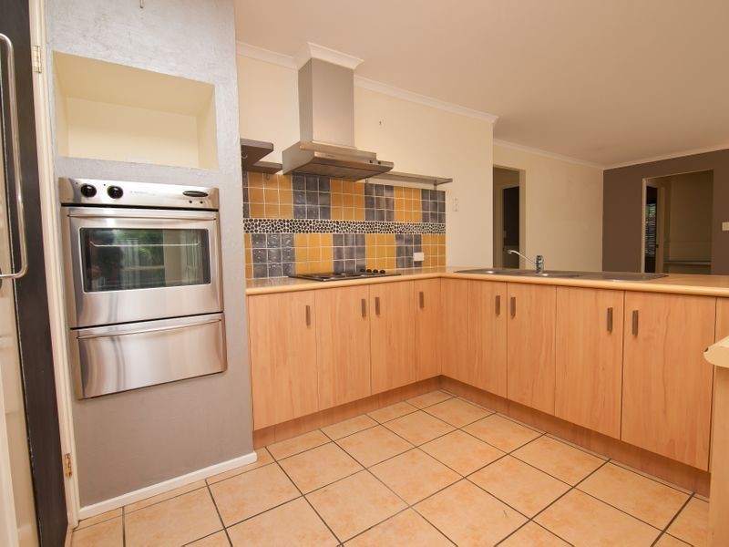 32 Brissendon Street, Maudsland QLD 4210