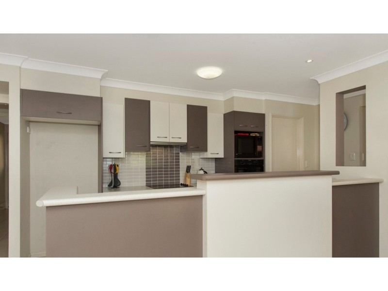 56 Regatta Avenue, Oxenford QLD 4210