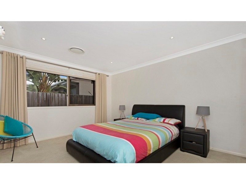 56 Regatta Avenue, Oxenford QLD 4210