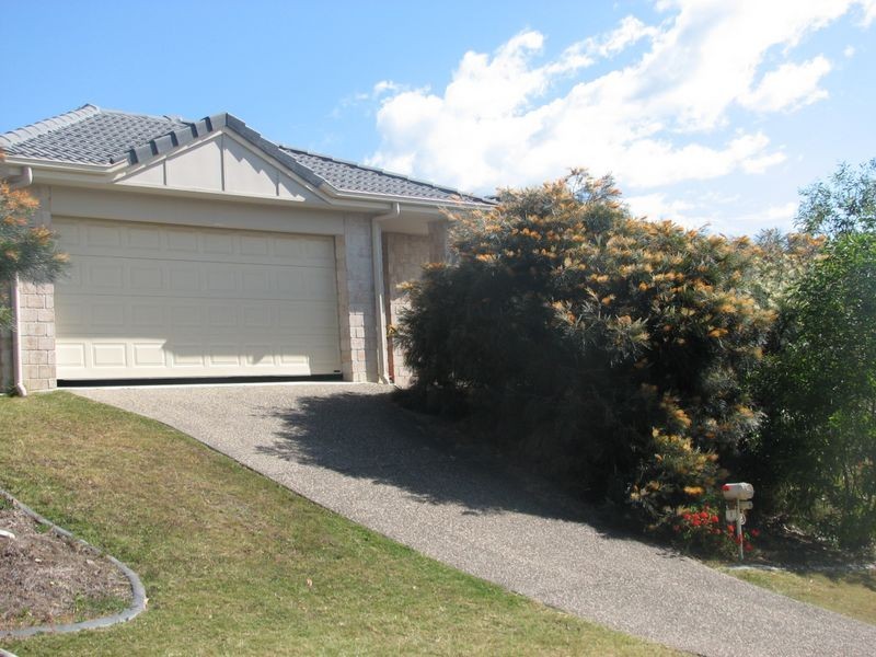 1 Cope Place, Pacific Pines QLD 4211