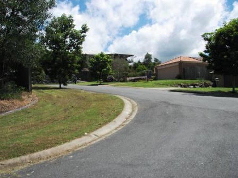 1 Cope Place, Pacific Pines QLD 4211