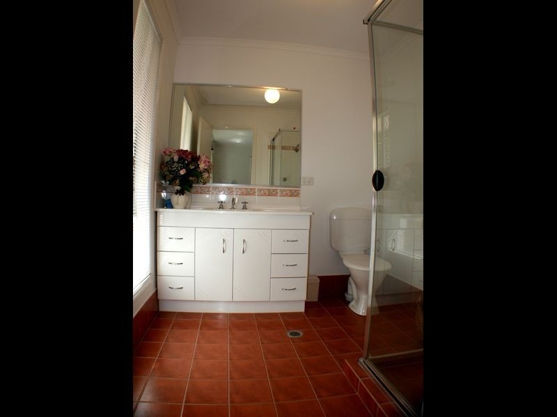 17 Catchlove Street, Maudsland QLD 4210