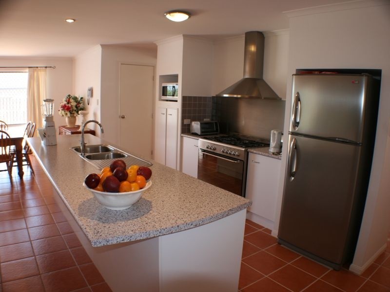 17 Catchlove Street, Maudsland QLD 4210