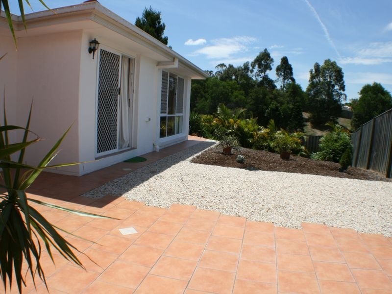 17 Catchlove Street, Maudsland QLD 4210