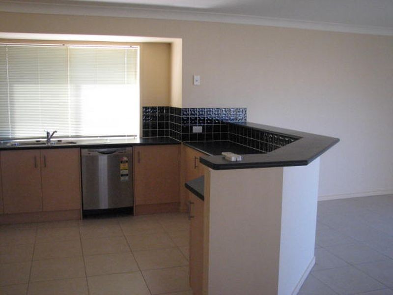 42 Witheren Circuit, Pacific Pines QLD 4211