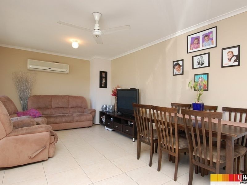 1/16 Paramount Place, Oxenford QLD 4210