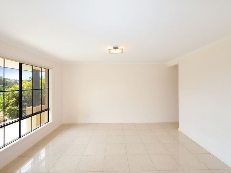 4 Fitzgerald Close, Maudsland QLD 4210