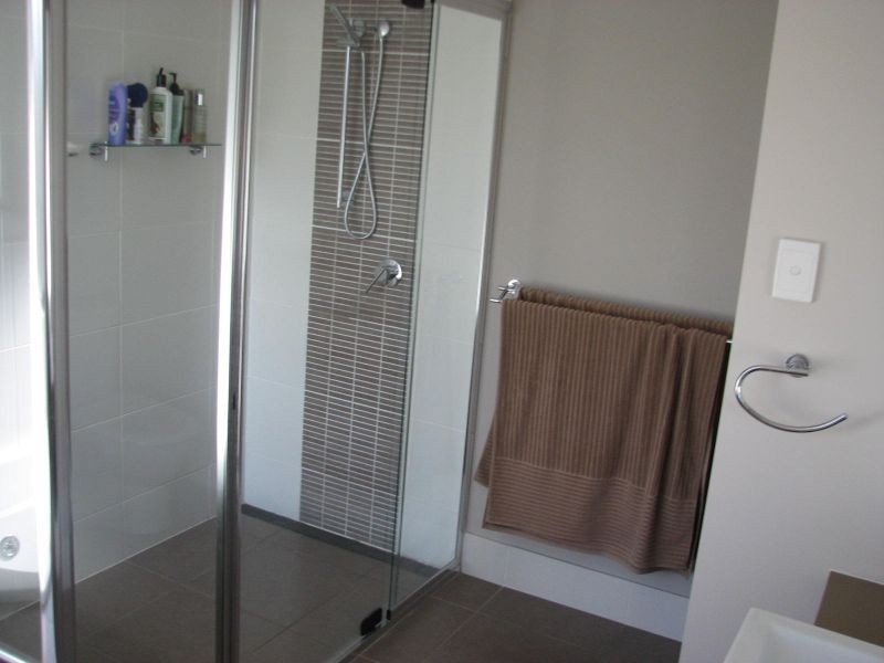 14 Hillary Circuit, Pacific Pines QLD 4211