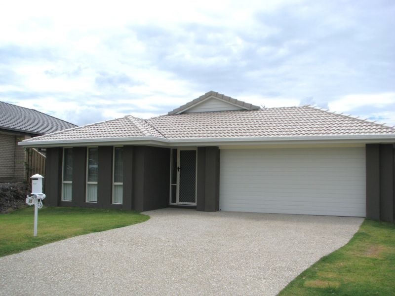 25 Bowley Street, Pacific Pines QLD 4211