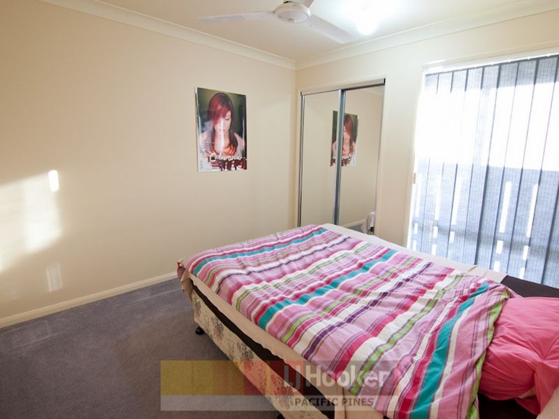 7 Palm Street, Pacific Pines QLD 4211