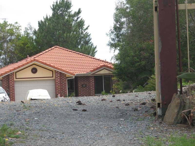 15 High Ridge Road, Gaven QLD 4211