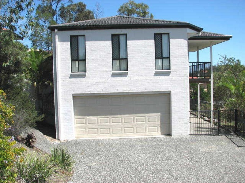 52 Palmerston Drive, Oxenford QLD 4210