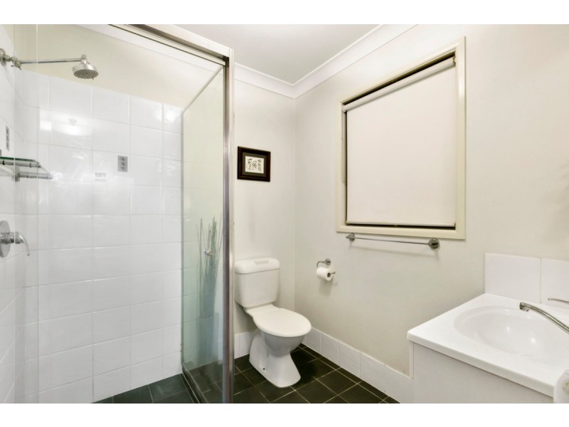 26 Taske Rise, Pacific Pines QLD 4211
